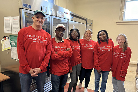 Volunteers at Fisher's campus-wide volunteer day for the University’s 75th anniversary