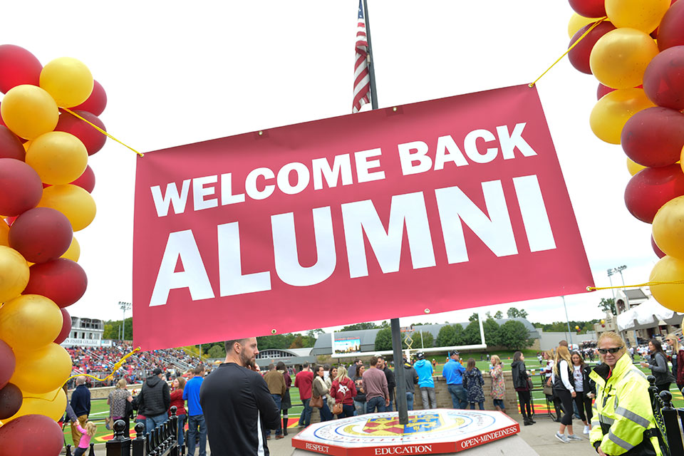 A banner welcomes alumni back to campus during Alumni Weekend.