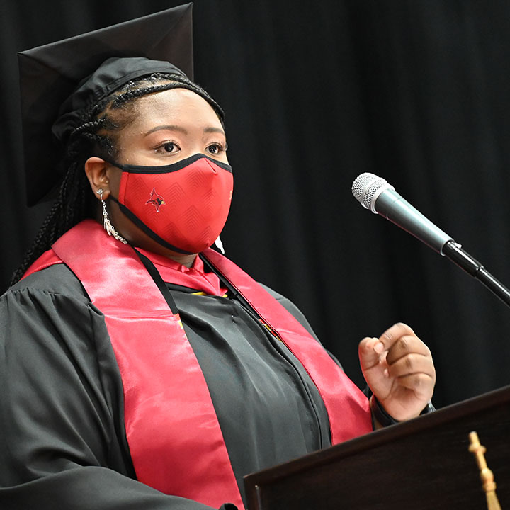 Class of 2020 President Ranita Williams offers remarks on behalf of her class.