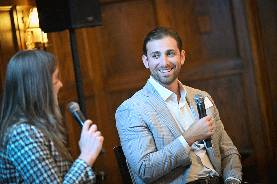 Fisher alumnus Frank Carnevale offers advice to current sport management students during the program's annual banquet.