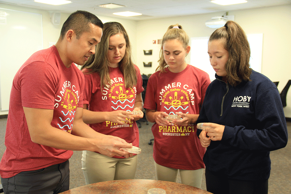 Students at the 2019 Pharmacy Camp.