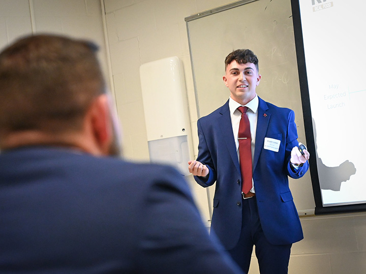 Activities on campus allow students to develop skills through real-world entrepreneurial projects, fostering creativity and innovation.