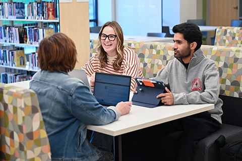 Students meet with a librarian in Lavery Library.
